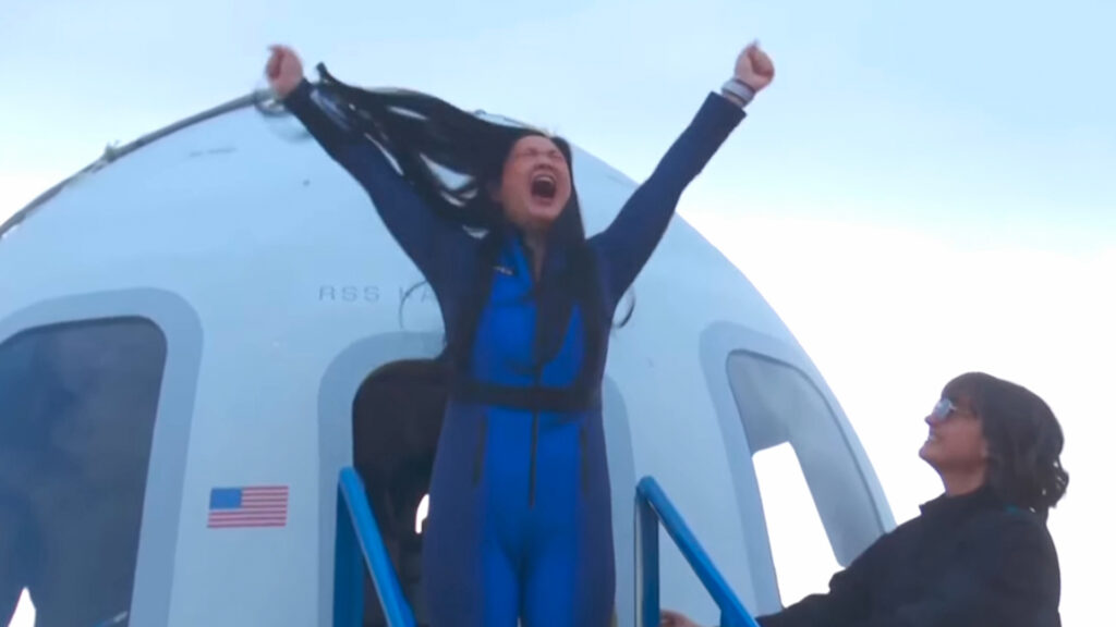 Amanda Nguyen becomes 1st Vietnamese woman to fly to space: 'This journey really is about healing' (video)