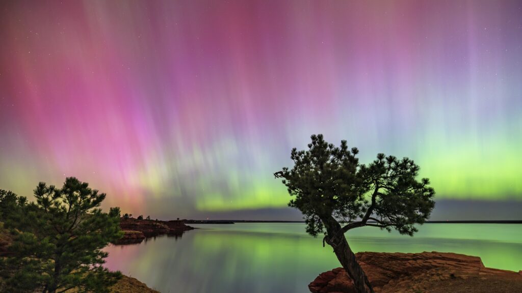 Northern lights may be visible in these 15 US States tonight