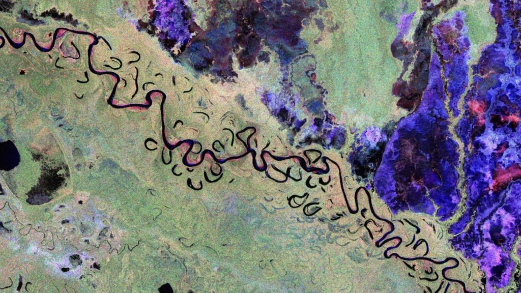 'Nothing short of spectacular': ESA's Biomass satellite releases 1st views of Earth from orbit (photos)