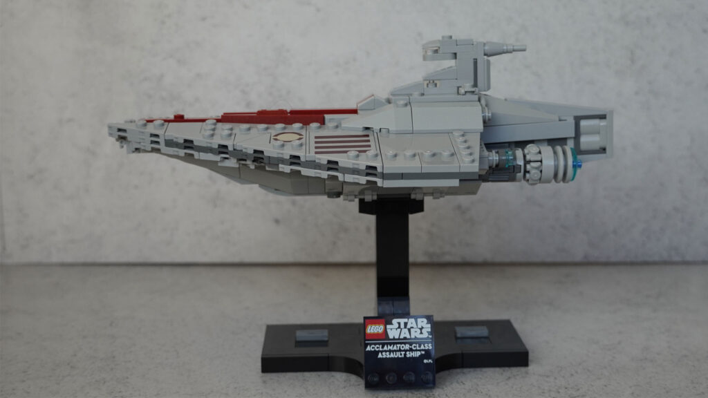 Lego Star Wars Acclamator-Class Assault Ship review