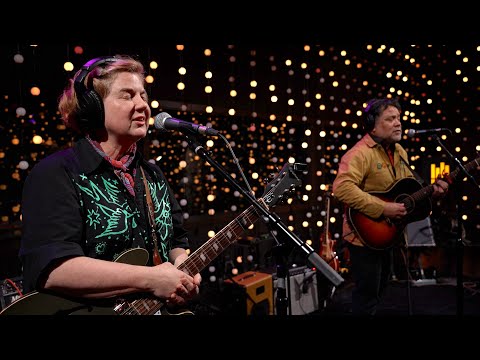 Tsunami – Keeping The Weekend Free (with Ida) (Live on KEXP)