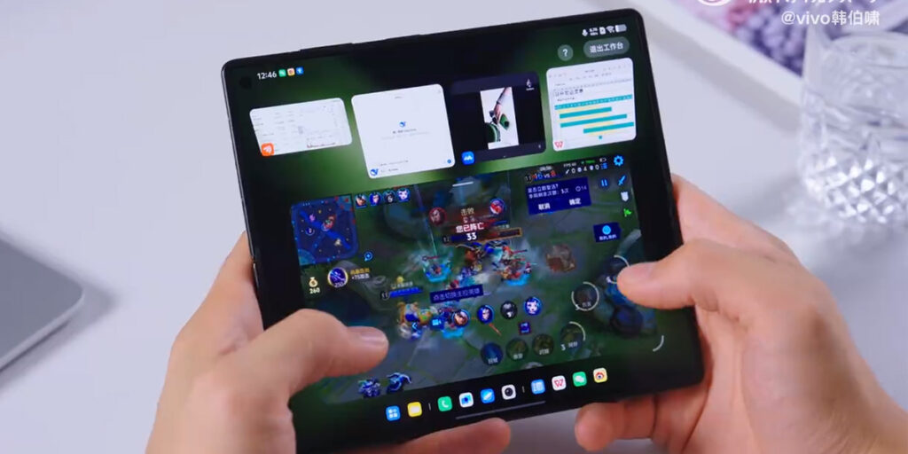 This wild ‘Atomic Workbench’ feature lets you run five Android apps at once [Video]