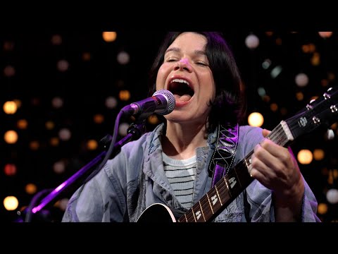 Samantha Crain – Dragonfly (Live on KEXP)