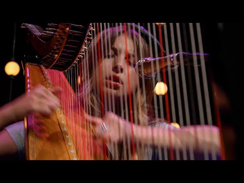 Circles Around the Sun & Mikaela Davis – After Sunrise (Live on KEXP)