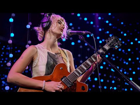 mary in the junkyard – this is my california (Live on KEXP)