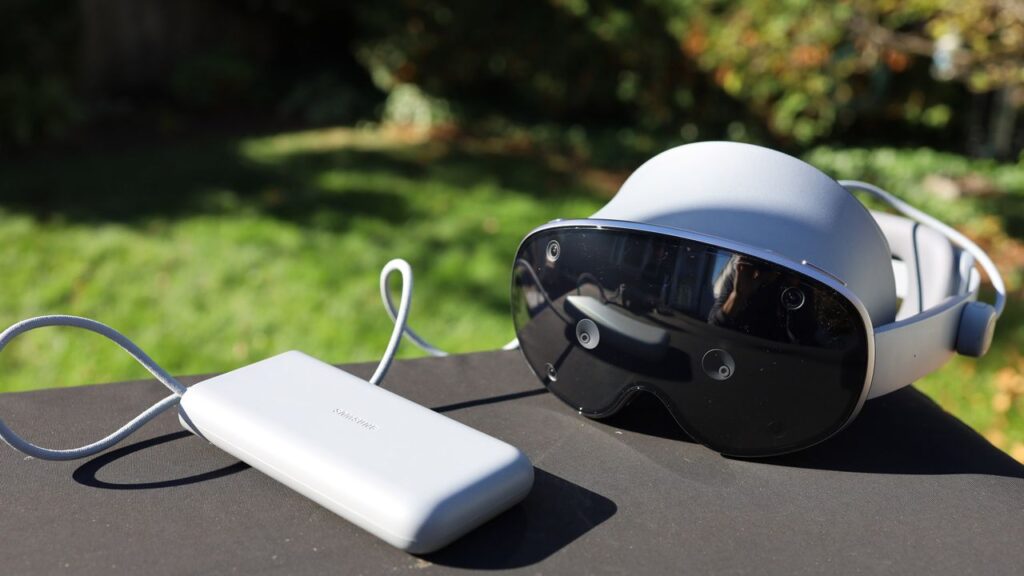 I spent a week with the Samsung Galaxy XR and Apple's Vision Pro has nothing to worry about – yet