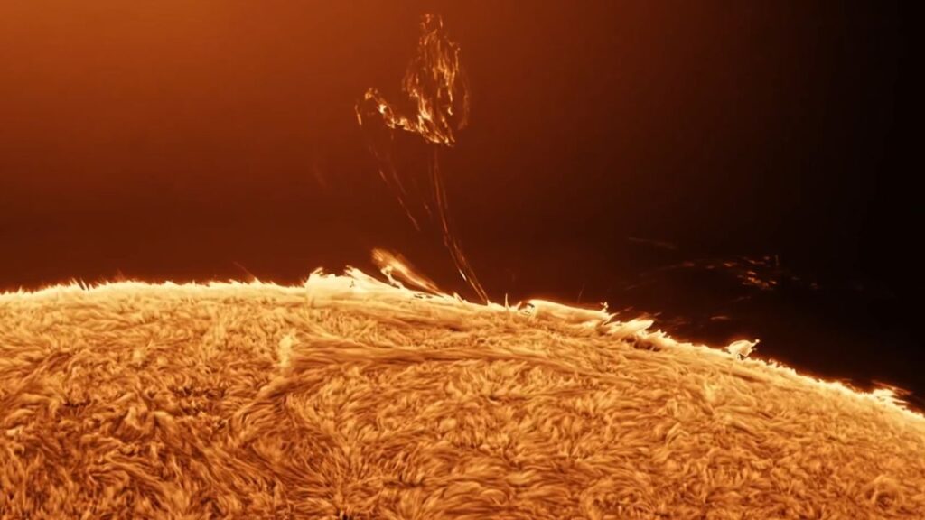 Astrophotographer captures fiery plasma dancing above the sun in stunning close-up video