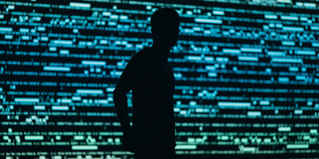 India orders Apple to pre-install an undeletable state security app on iPhones